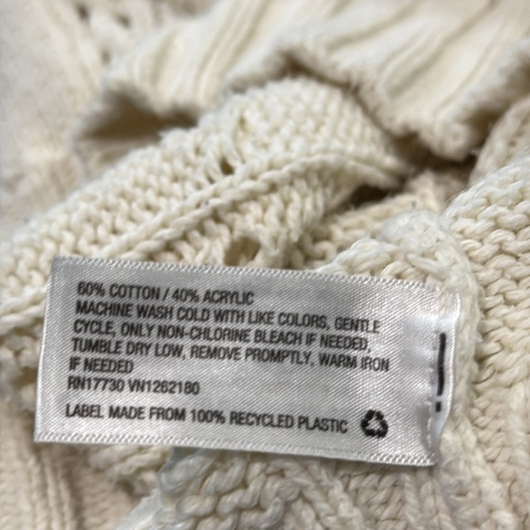 Universal Thread Cable Knit Cardigan - Picture 3 of 4